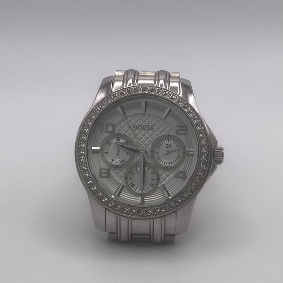 Guess Silver Watch – Needs Battery, Great Condition - Picture 1 of 3